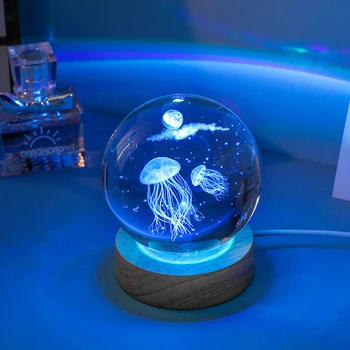 Bola de cristal com a Base de Luz da Lâmpada Noite 3D Gravados a Laser Bola Esfera Presentes Bola de Vidro com Base de Madeira Presentes de Natal